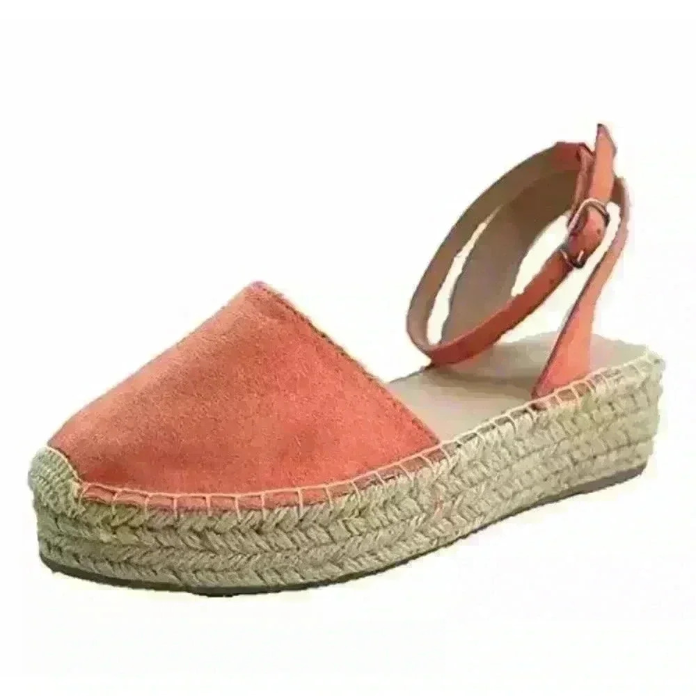 NWT Soda Fiesta Women’s Casual Espadrilles Trim Rubber Sole Flatform Wedge 7.5